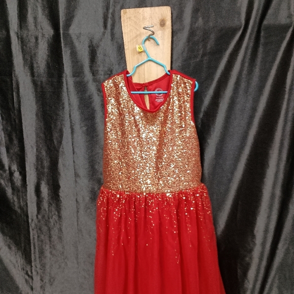 Wonder Nation Red and Gold Kids Formal Dress - Picture 10 of 12